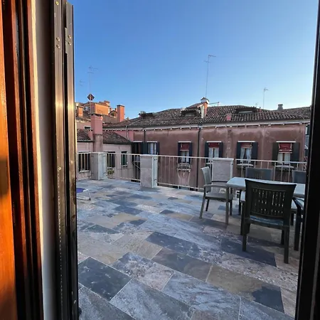 Paradiso Veneziano Con Terrazza شقة البندقية